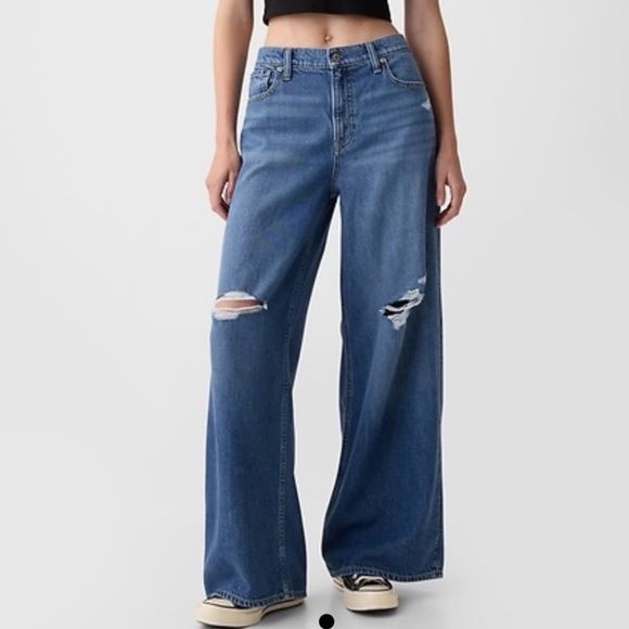 GAP Denim - GAP Baggy Mid-Rise Distressed Jean sz 29 R